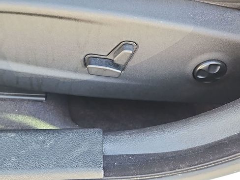 Used 2017 Dodge Charger SRT Hellcat w/ Harman/Kardon Audio Group image 18