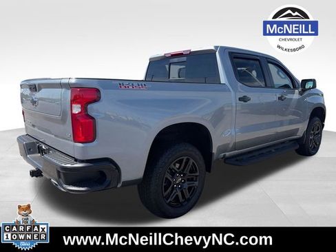 Used 2025 Chevrolet Silverado 1500 LT Trail Boss w/ Convenience Package II AWD/4WD image 7