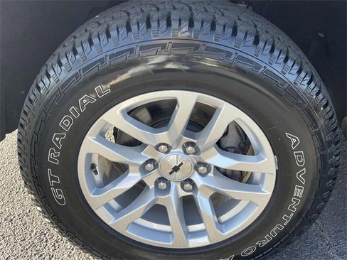 Certified 2020 Chevrolet Silverado 1500 RST image 8