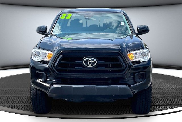 Used 2022 Toyota Tacoma SR AWD/4WD image 2