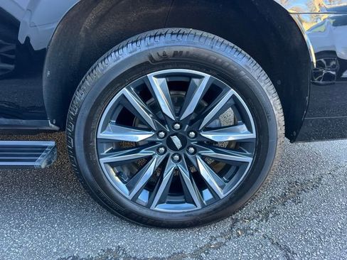 Used 2021 Cadillac Escalade ESV Sport w/ Driver Assist Tech Package image 46