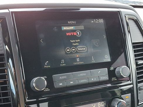 Certified 2024 Nissan Titan SV w/ SV Bronze Edition Package image 20