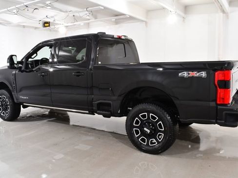 New 2026 Ford F250 Platinum AWD/4WD image 15
