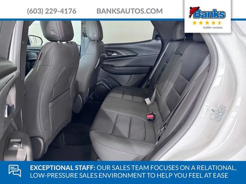Certified 2023 Chevrolet TrailBlazer RS w/ Sun and Liftgate Package AWD/4WD image 10