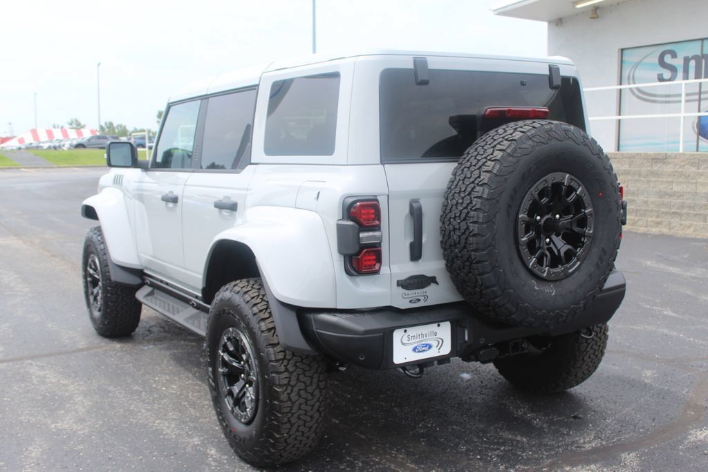 New 2026 Ford Bronco Raptor w/ Interior Carbon Fiber Pack AWD/4WD image 4