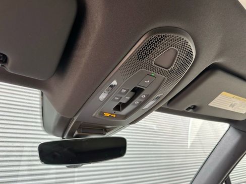 Used 2026 Porsche Cayenne image 35