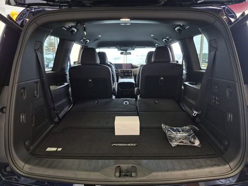 New 2026 Nissan Armada PRO-4X w/ Captain's Chari Seat Package image 7