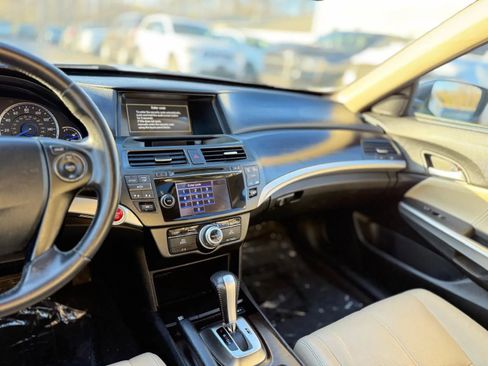 Used 2014 Honda Crosstour EX-L image 19