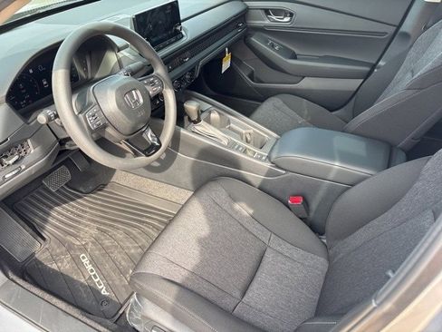 New 2025 Honda Accord SE image 9