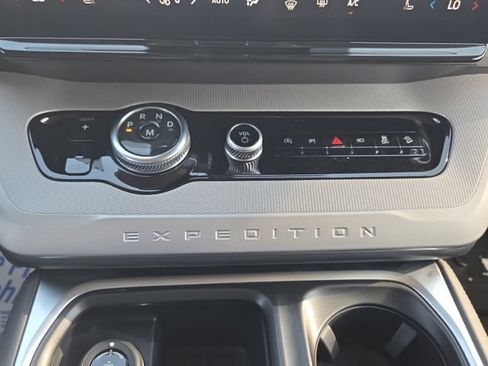 New 2026 Ford Expedition Max Active AWD/4WD image 40