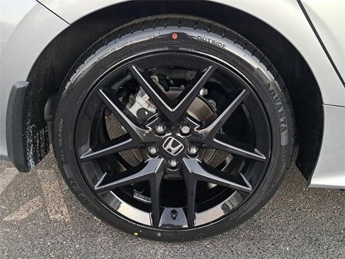 Used 2023 Honda Civic Sport image 7