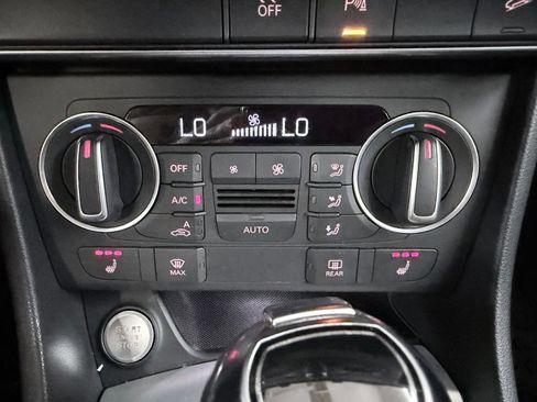 Used 2018 Audi Q3 2.0T Premium FWD image 21