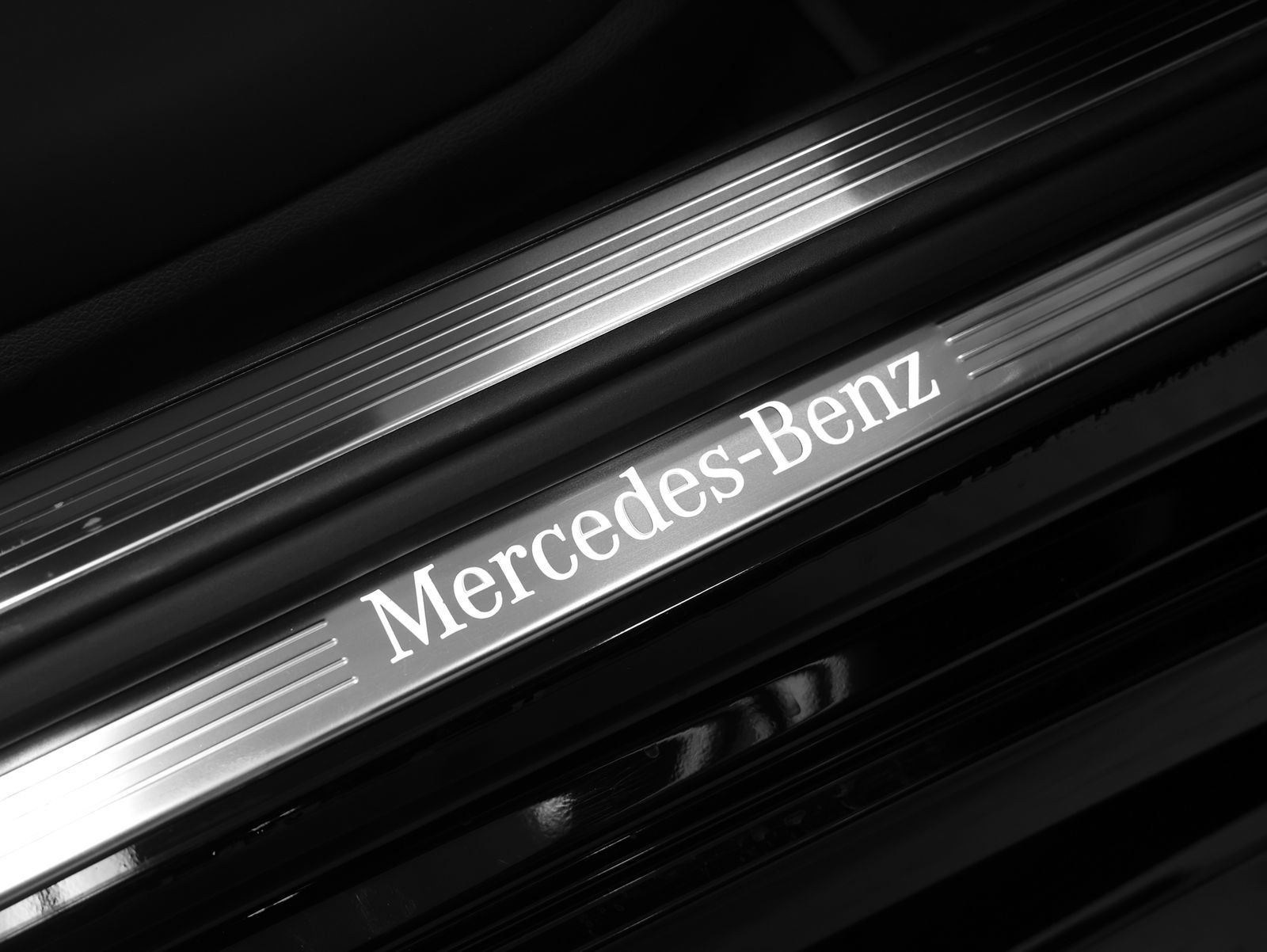 Used 2020 Mercedes-Benz S 560 4MATIC Coupe image 21