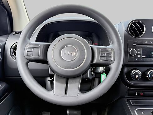 Used 2016 Jeep Compass Sport w/ Power Value Group FWD image 15