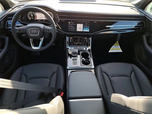 New 2026 Audi Q7 2.0T Premium image 24