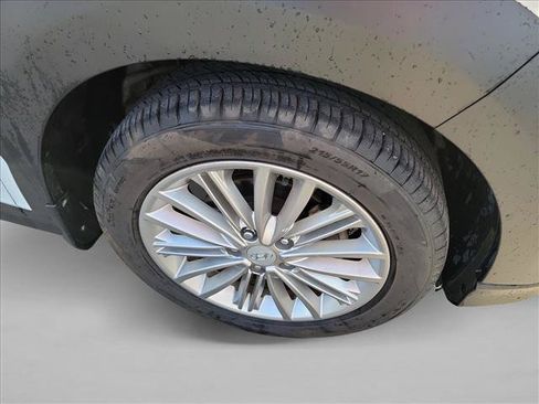 Used 2021 Hyundai Kona SEL Plus FWD image 10