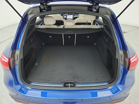 Certified 2026 Mercedes-Benz GLC 300 image 29