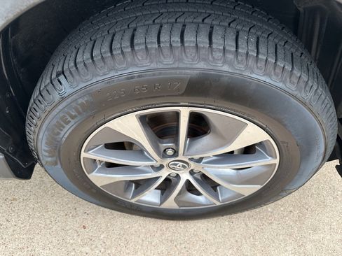 Used 2016 Toyota RAV4 XLE image 20