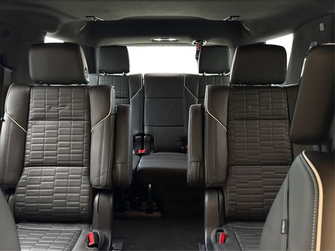 New 2026 Cadillac Escalade Platinum Sport AWD/4WD image 17