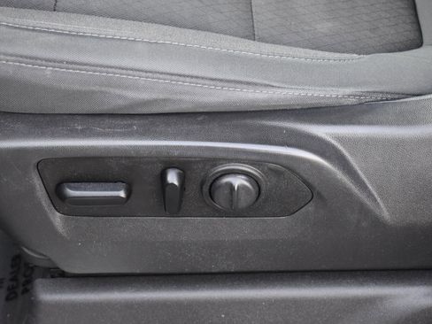 Used 2020 GMC Sierra 1500 SLE w/ Fleet Comfort Package image 23