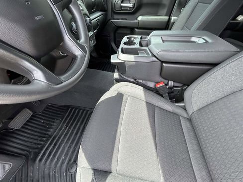 Used 2025 Chevrolet Silverado 2500 Custom w/ Custom Value Package AWD/4WD image 10