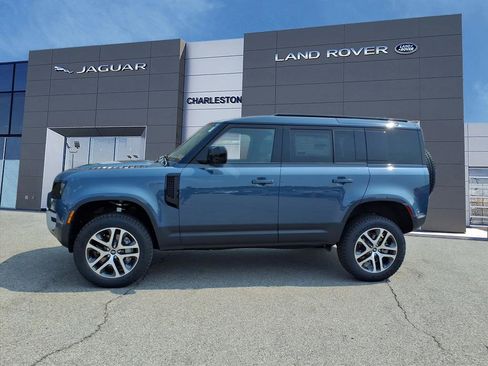 New 2025 Land Rover Defender 110 S image 2