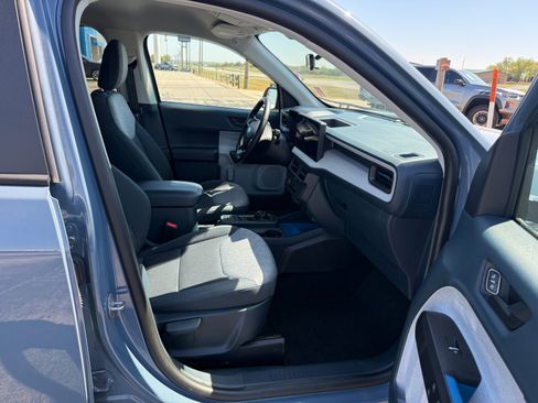 Used 2025 Ford Maverick XLT w/ XLT Luxury Package image 18