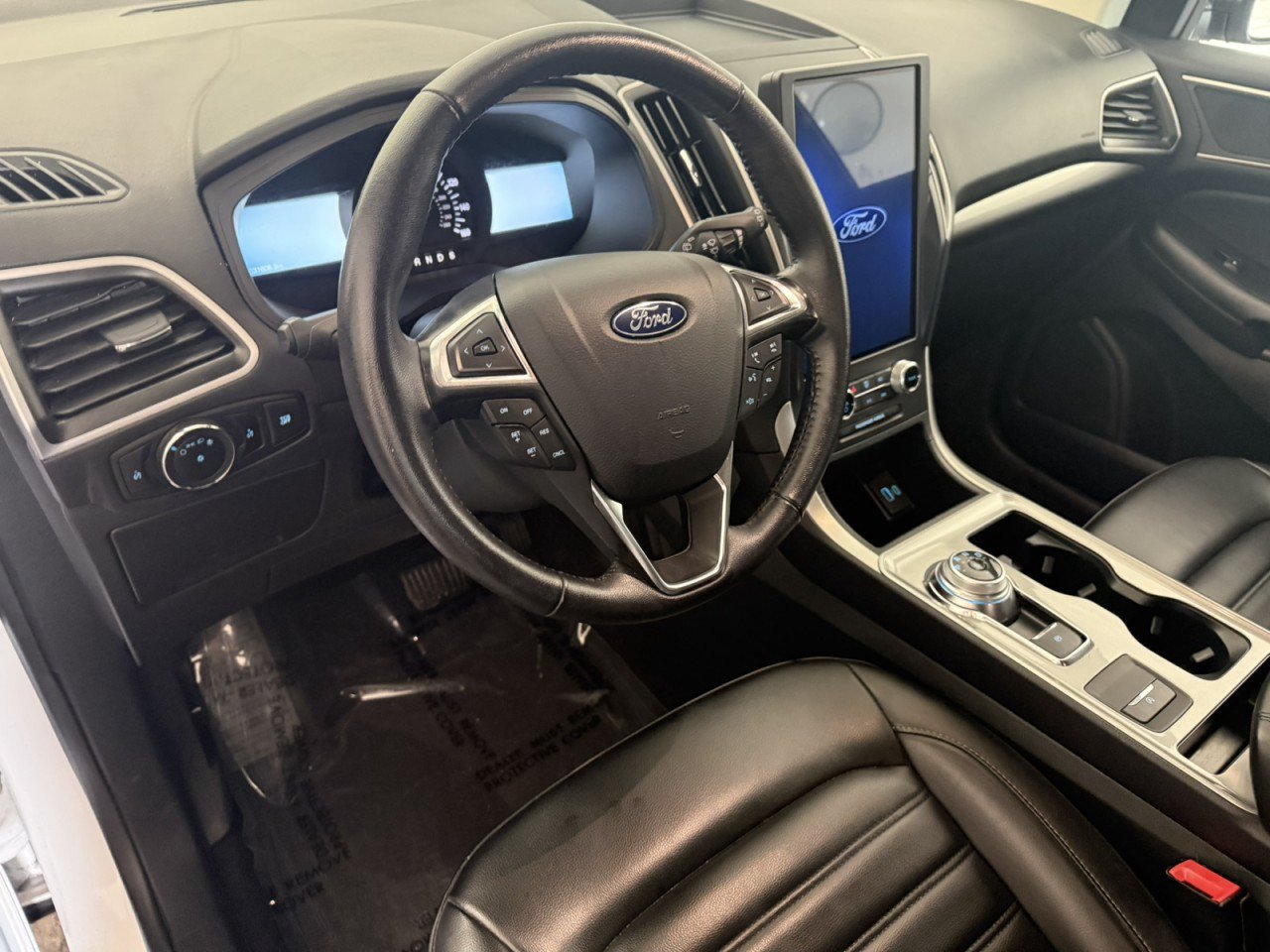 Used 2024 Ford Edge SEL AWD/4WD image 15