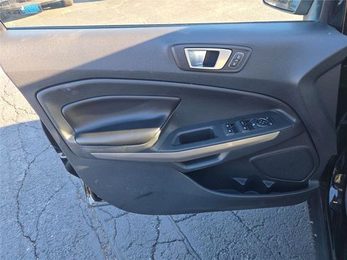 Used 2020 Ford EcoSport Titanium image 22