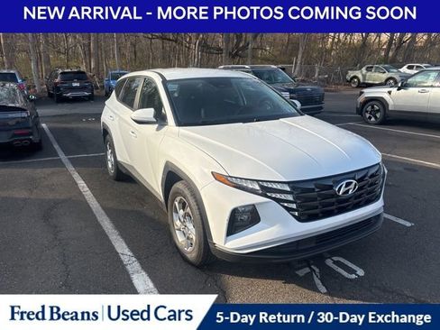 Used 2024 Hyundai Tucson SE image 3