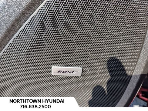 Used 2023 Chevrolet Traverse Premier w/ LPO, Floor Liner Package AWD/4WD image 36