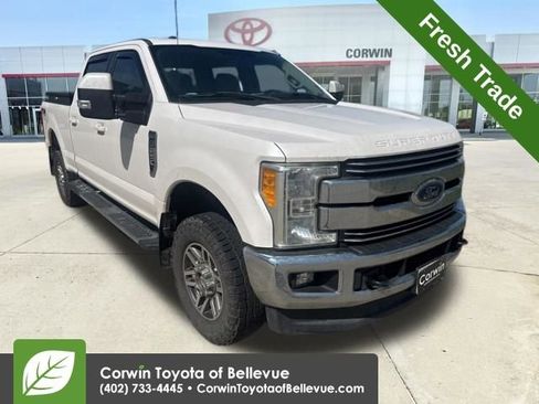 Used 2017 Ford F250 Lariat w/ Lariat Value Package AWD/4WD image 1