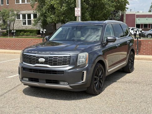 Used 2020 Kia Telluride SX w/ Towing Package FWD image 4