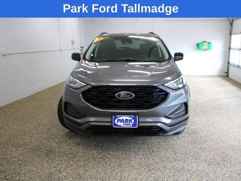 Used 2022 Ford Edge SE w/ Black Appearance Package AWD/4WD image 9