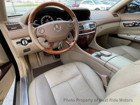 Used 2009 Mercedes-Benz CL 550 4MATIC image 13