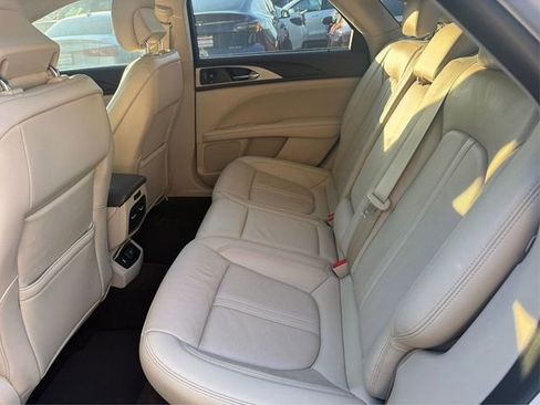 Used 2019 Lincoln MKZ Reserve image 10