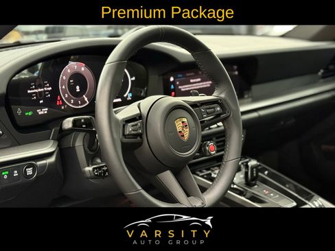 Used 2025 Porsche 911 Carrera image 13
