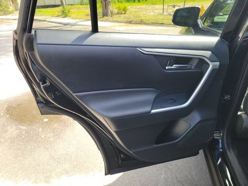 Used 2023 Toyota RAV4 XLE w/ Convenience Package FWD image 16