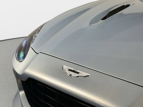 Used 2023 Aston Martin DBX AWD/4WD image 43