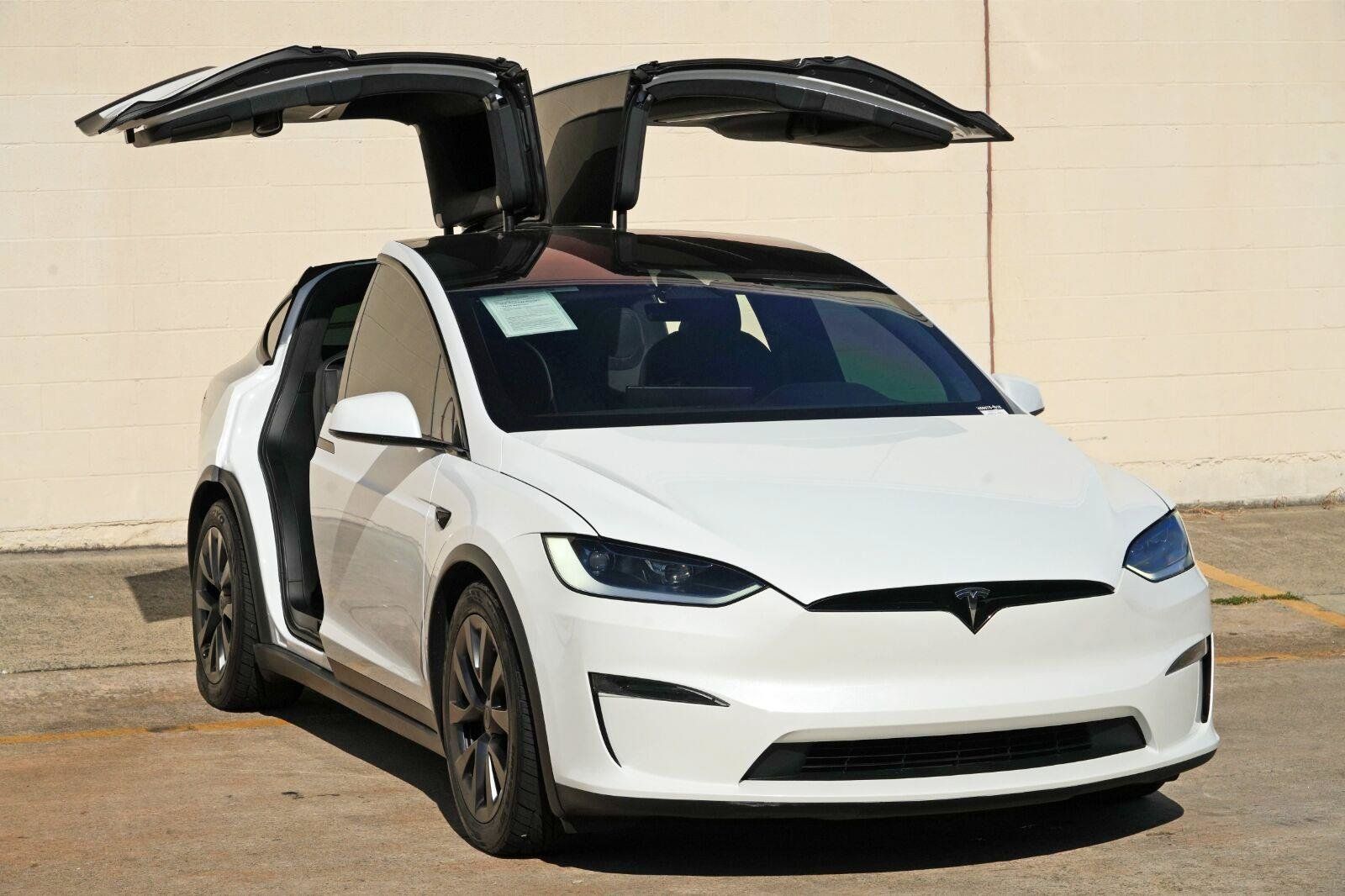Used 2024 Tesla Model X AWD/4WD image 56