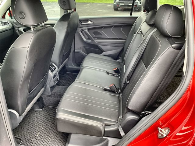Used 2023 Volkswagen Tiguan SE FWD image 23
