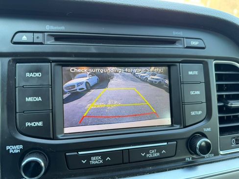 Used 2015 Hyundai Sonata SE w/ Option Group 09 image 25