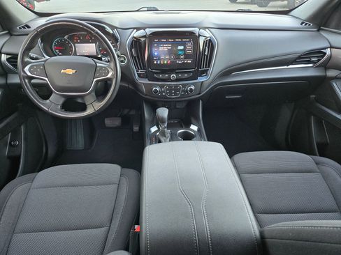 Used 2022 Chevrolet Traverse LT AWD/4WD image 10