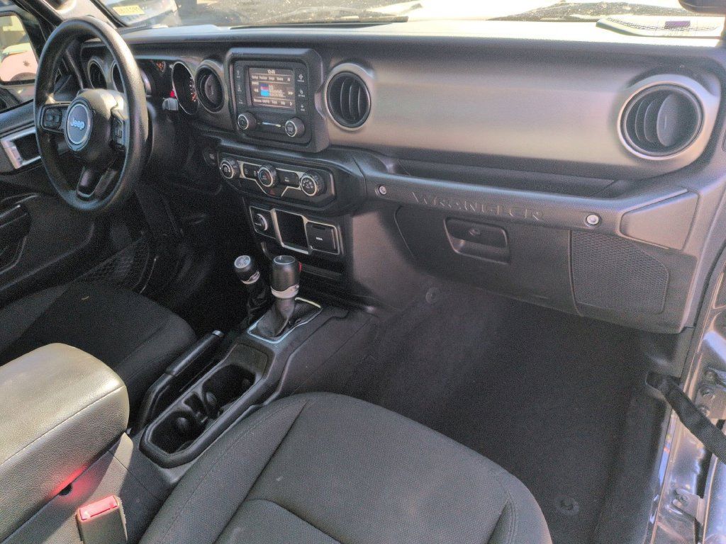 Used 2021 Jeep Wrangler Unlimited Sport AWD/4WD image 19