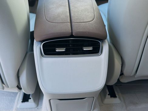 Used 2023 Mercedes-Benz EQS 580 4MATIC SUV image 23
