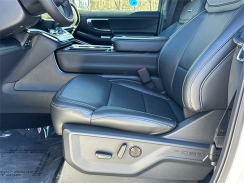 New 2025 Ford Expedition Max Platinum w/ Stealth Performance Package image 9