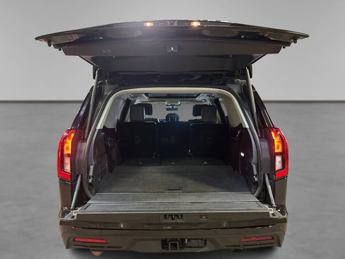 Certified 2025 Ford Expedition Active AWD/4WD image 11