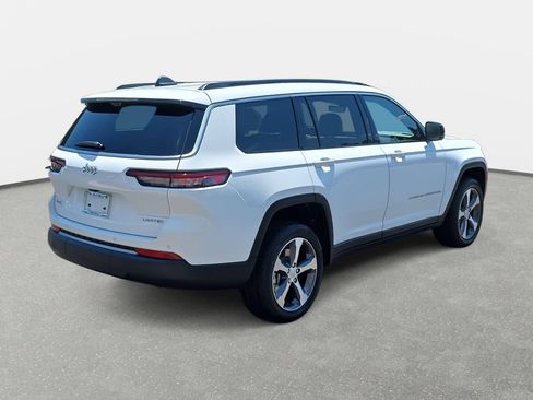 New 2026 Jeep Grand Cherokee L Limited AWD/4WD image 5