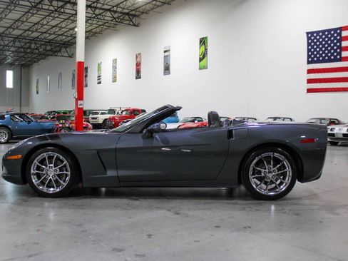 Used 2013 Chevrolet Corvette Convertible image 4