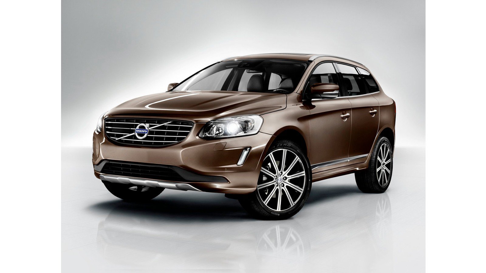 Used 2017 Volvo XC60 T6 Dynamic w/ Climate Package AWD/4WD image 1